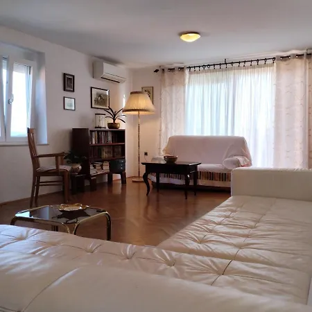 Apartment Rene