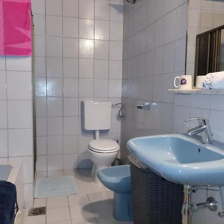 Rene Apartament